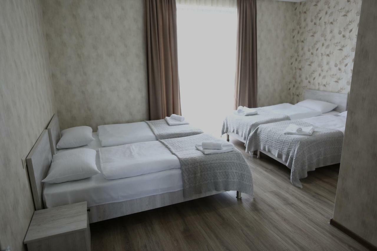 Ia'S Guest House Kazbegi Ngoại thất bức ảnh