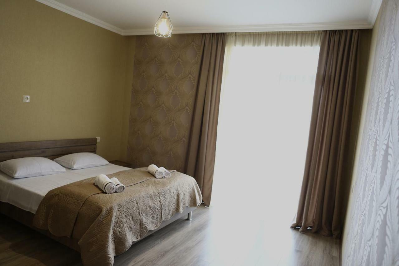 Ia'S Guest House Kazbegi Ngoại thất bức ảnh
